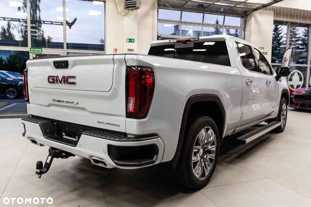 GMC Sierra - 5