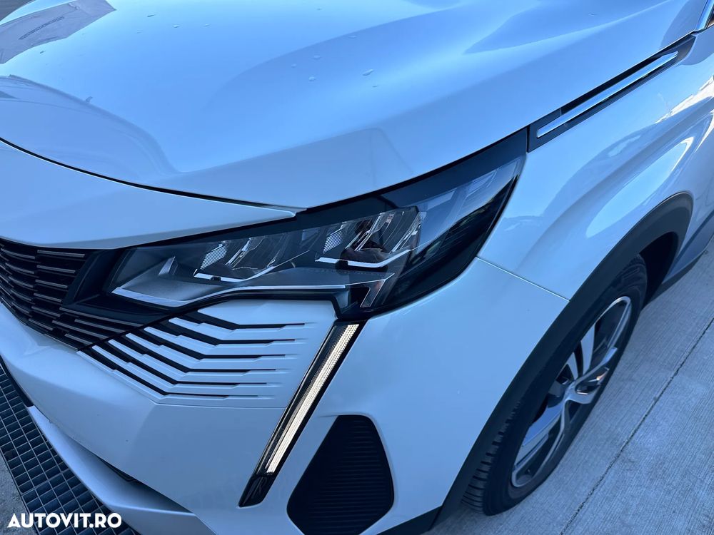 Peugeot 3008 PHEV 180 EAT8 Allure Pack - 19