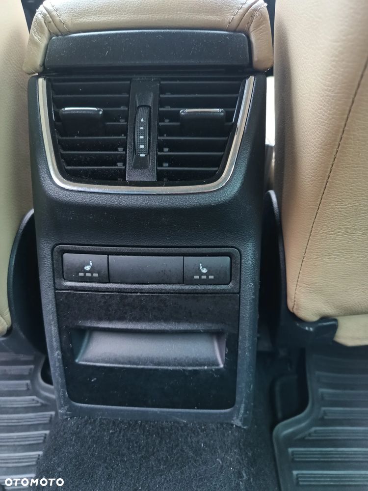 Skoda Octavia 1.6 TDI Greenline - 14