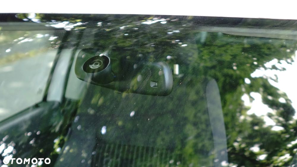 Volkswagen Polo 1.6 Sportline - 26