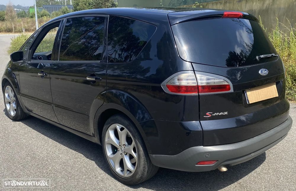 Ford S-Max 2.0 TDCi Titanium 7L - 6