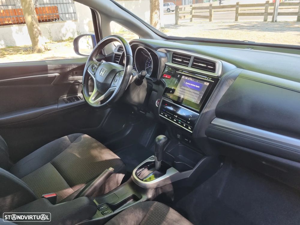 Honda Jazz 1.3 I-VTEC Elegance CVT - 23