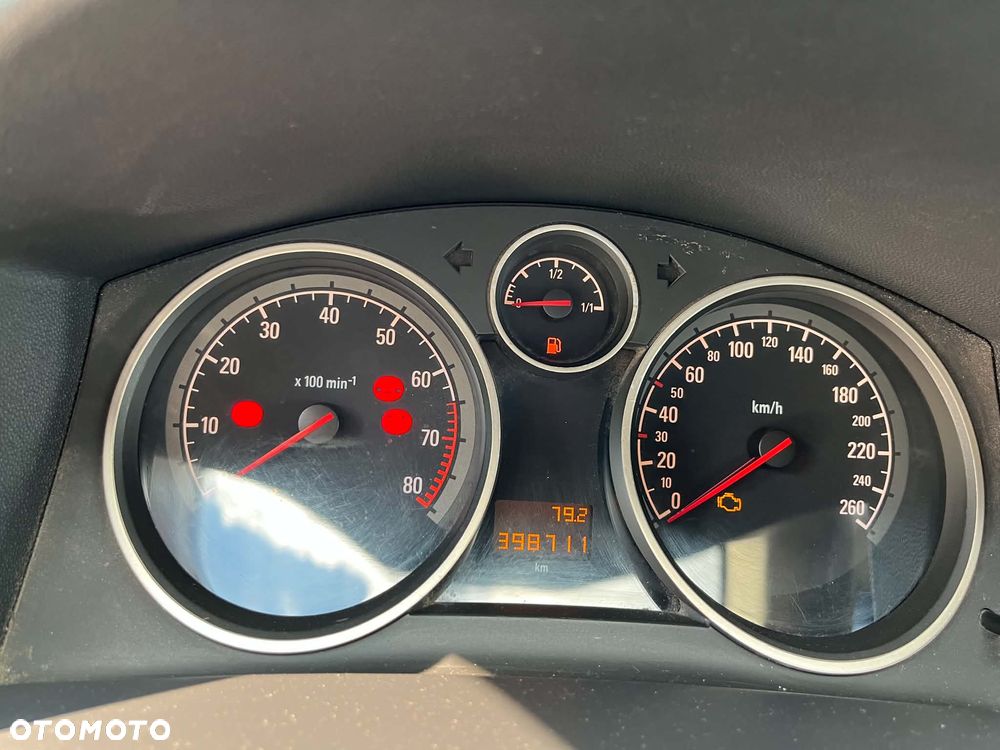 Opel Astra 1.6 - 11
