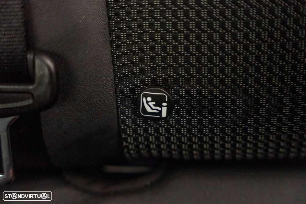 Peugeot 3008 1.6 Hybrid GT e-EAT8 - 12