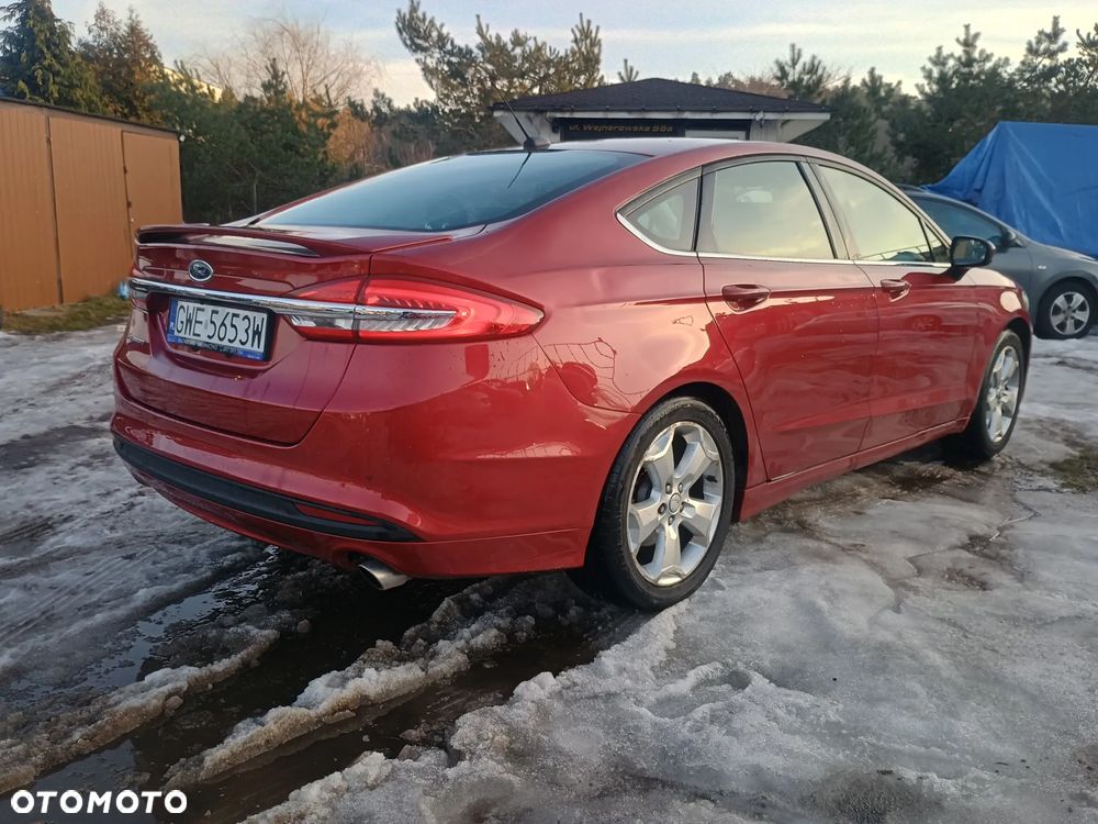 Ford Fusion - 18