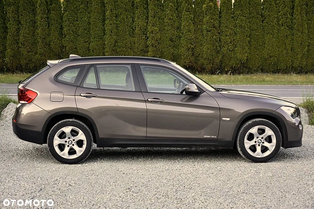 BMW X1 sDrive18d xLine - 13