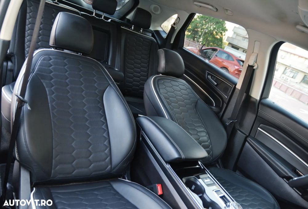 Ford Edge 2.0 Panther A8 AWD Vignale - 16