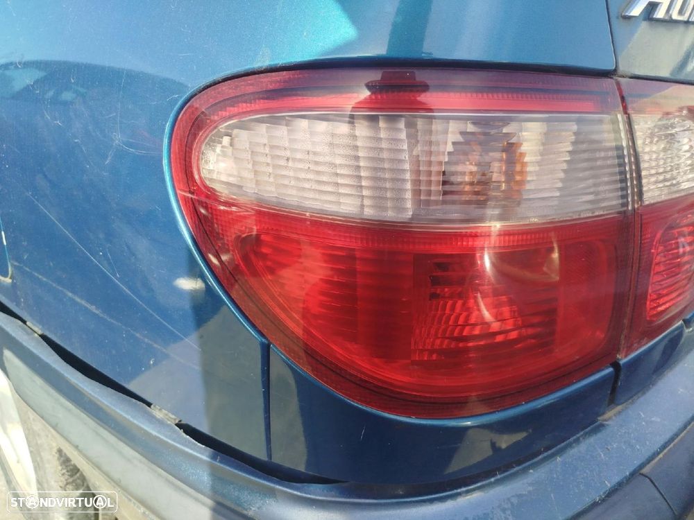 Farolim esquerdo NISSAN Almera II Hatchback (N16) - 1