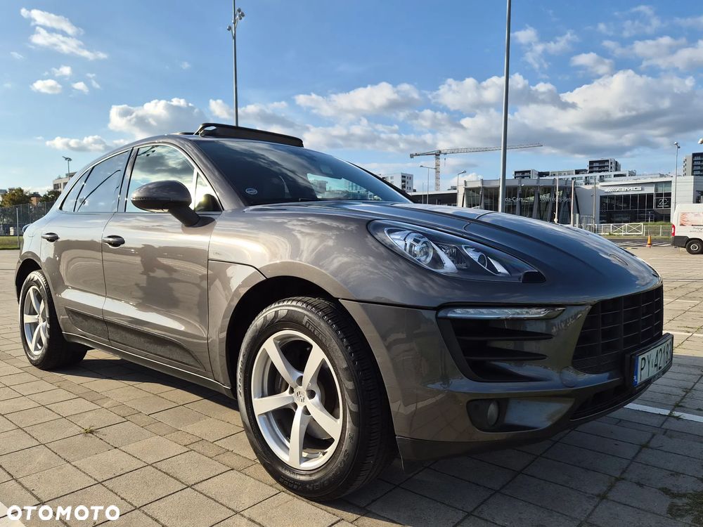Porsche Macan - 1