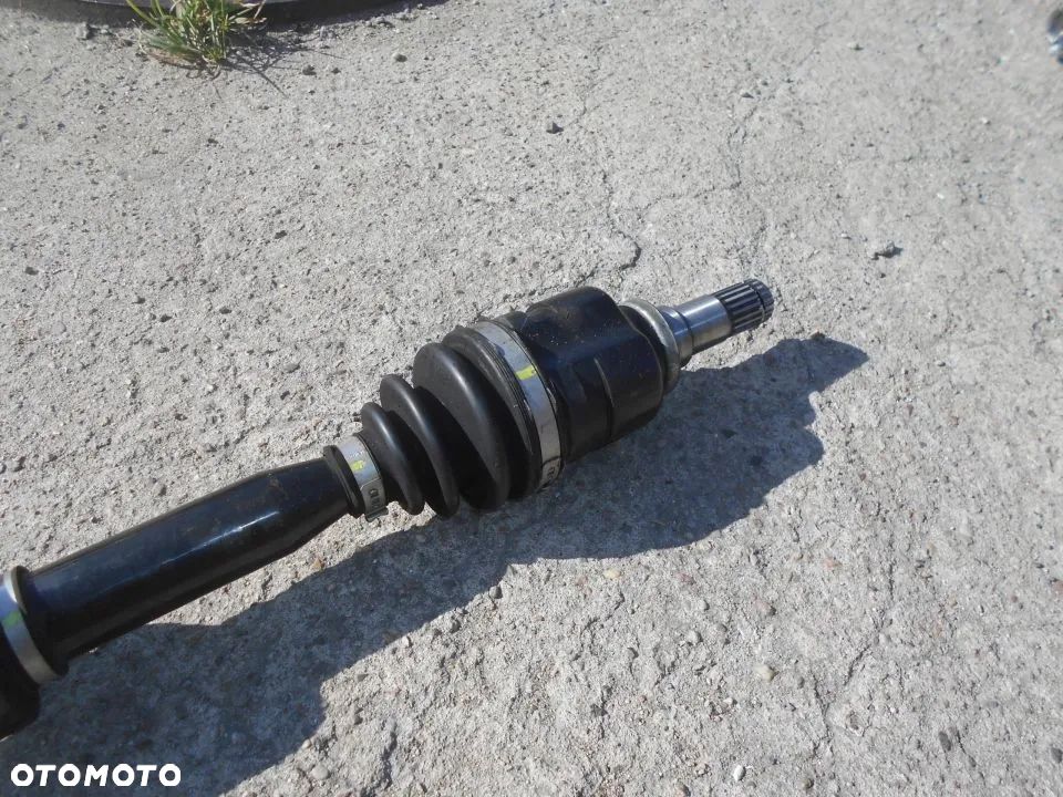 Półoś prawa Toyota AURIS 1,6 HYBRYDA 43410-02830 - 3