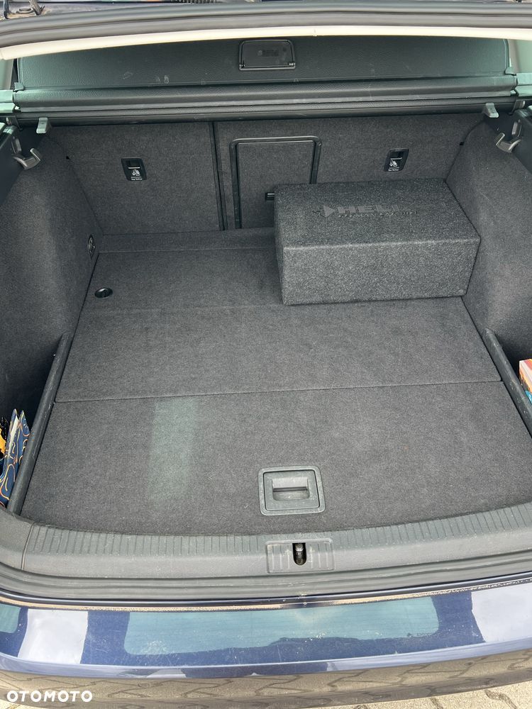 Volkswagen Golf - 7