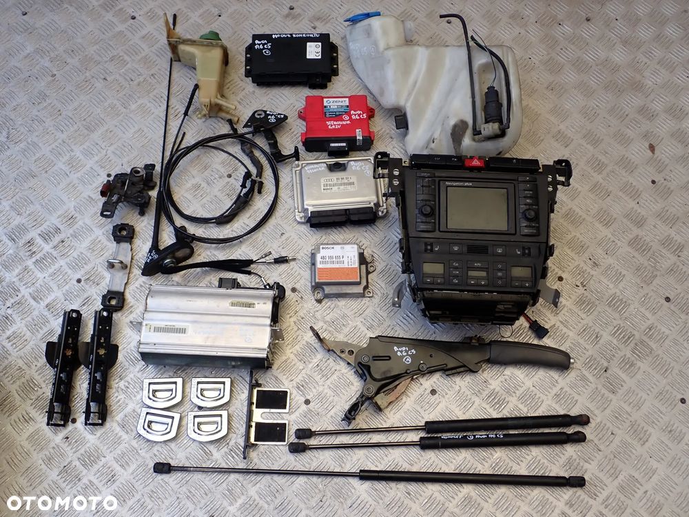 AUDI A6 C5 CZĘŚCI (1)- 4A0857833D, 8E0/1J0864203 B/C/D, 4B9827507M, 4B0823509,4B9827085D, 4B1880204G, DZWIGNIA HAMULCA RĘCZNEGO, 4B9827552M, 4B0823359C, LINKA MASKI, 8L0035501E, 4B0959655P, 8E0909559H, (E8) 67R-016205, 4B0962258N, 8D0422373C, 4B0955453A,  RADIO +PANEL - 1