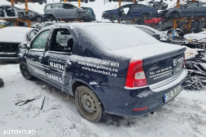 Bara spate haion portbagaj stop oglinda usa portiera stanga dreapta plansa  ceasuri bord volan panou clima bloc lumini timonerie planetara stanga dreapta Dacia Logan 1 facelift, 1.5 dci 75 cp cod K9K892 Euro 5, cutie de viteze manuala 5 trepte cod JR5351 - 1