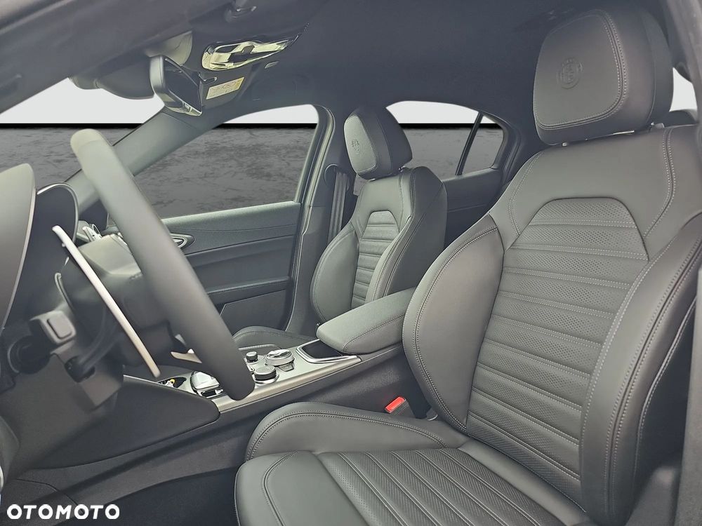Alfa Romeo Giulia 2.0 Turbo Veloce Q4 - 10