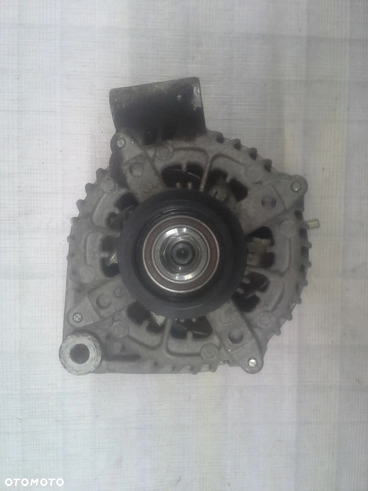 Jaguar XF X250 3.0 TD V6 alternator - 7