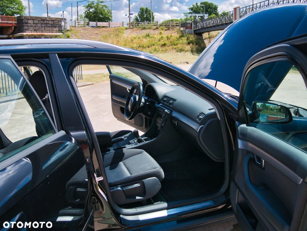 Audi A4 Avant 2.0 TDI DPF - 37