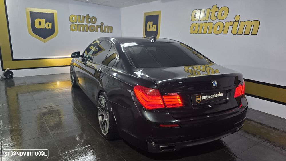 BMW 740 d Pack M - 6