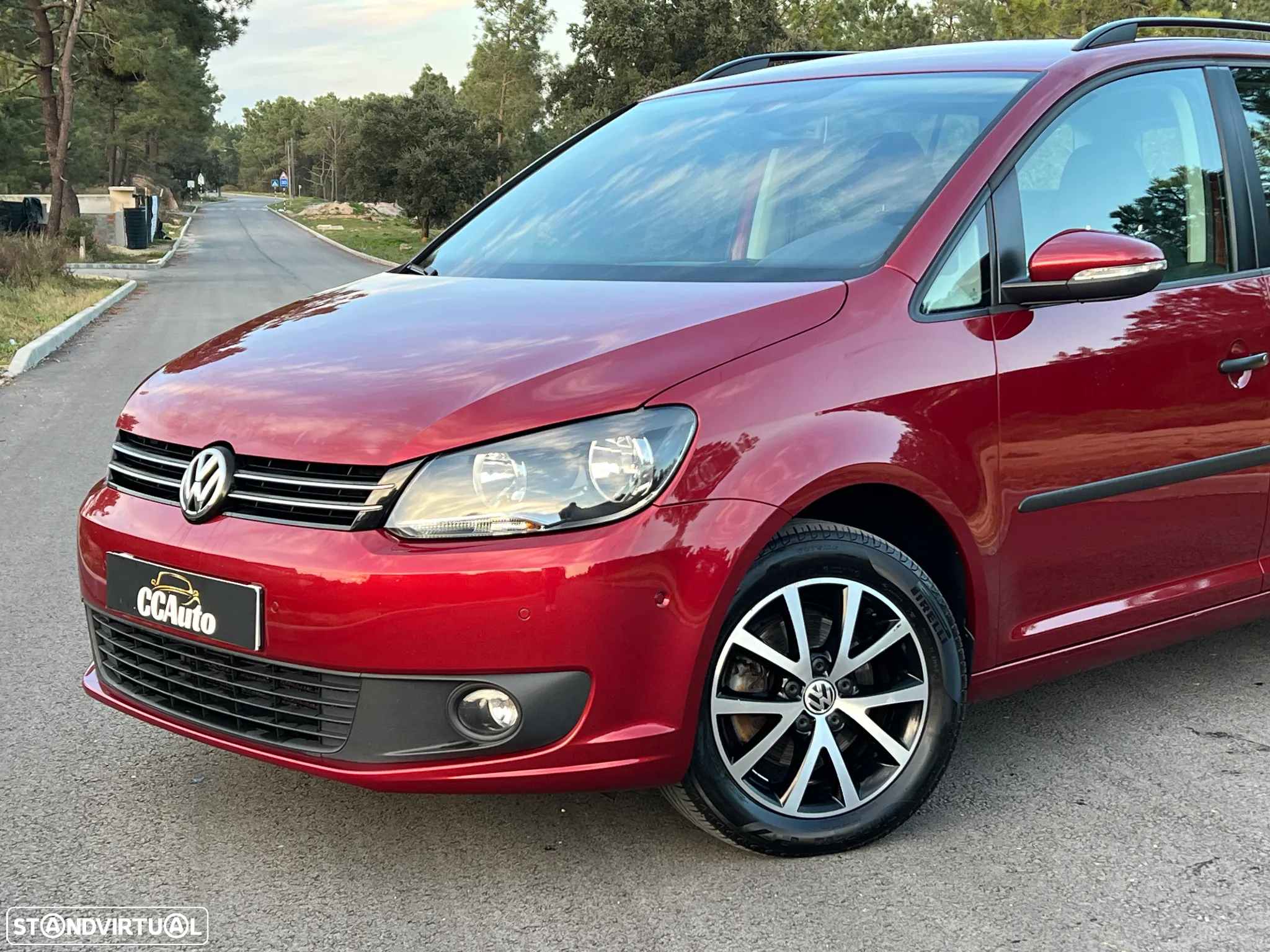 VW Touran 1.6 TDI DPF BlueMotion DSG Trendline - 3