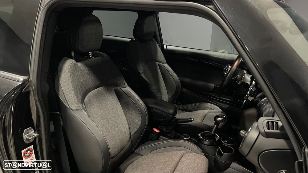MINI 3 Portas Cooper SD Auto - 18