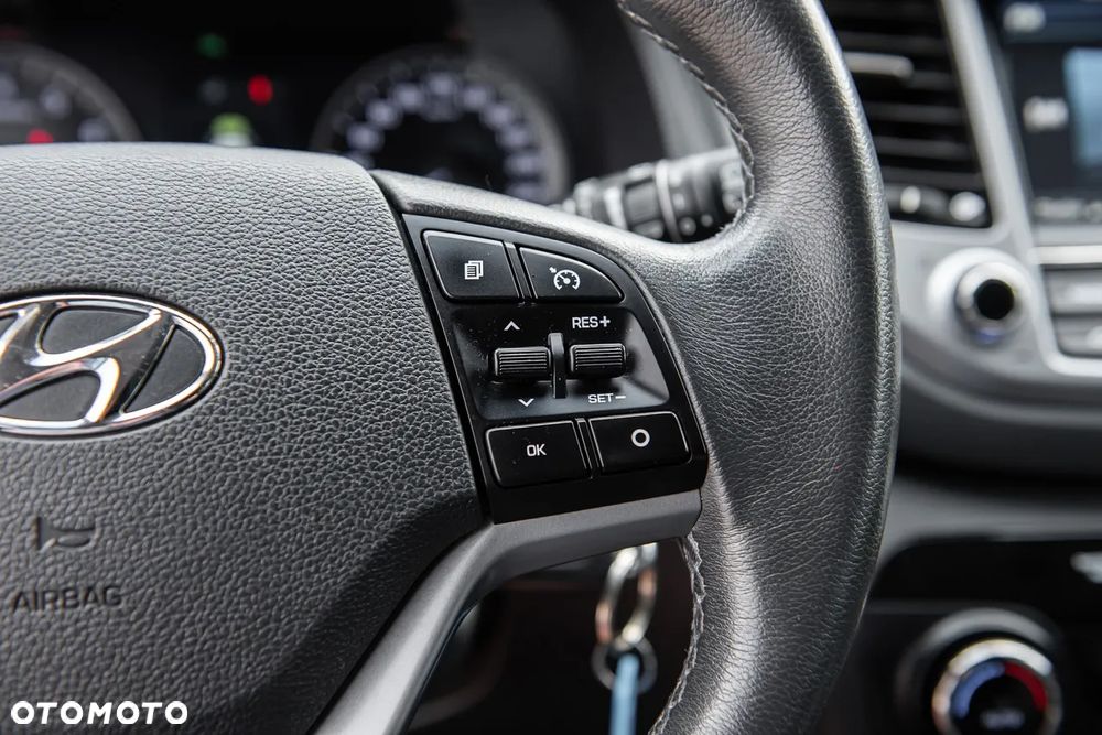 Hyundai Tucson 1.6 GDI BlueDrive Comfort 2WD - 18