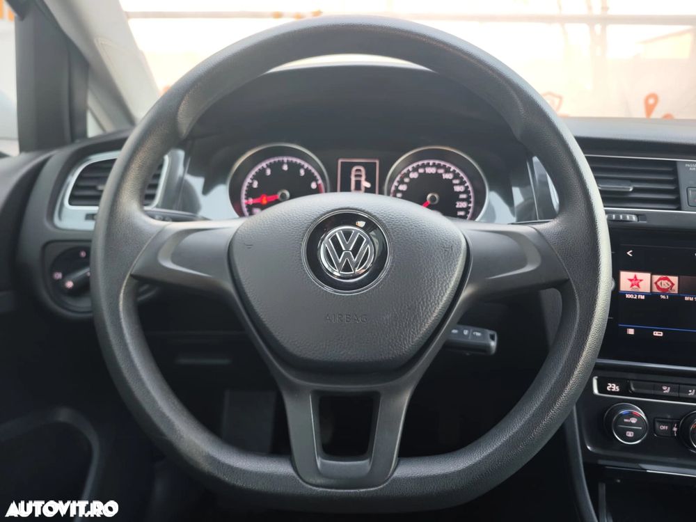 Volkswagen Golf 1.0 TSI Comfortline - 19