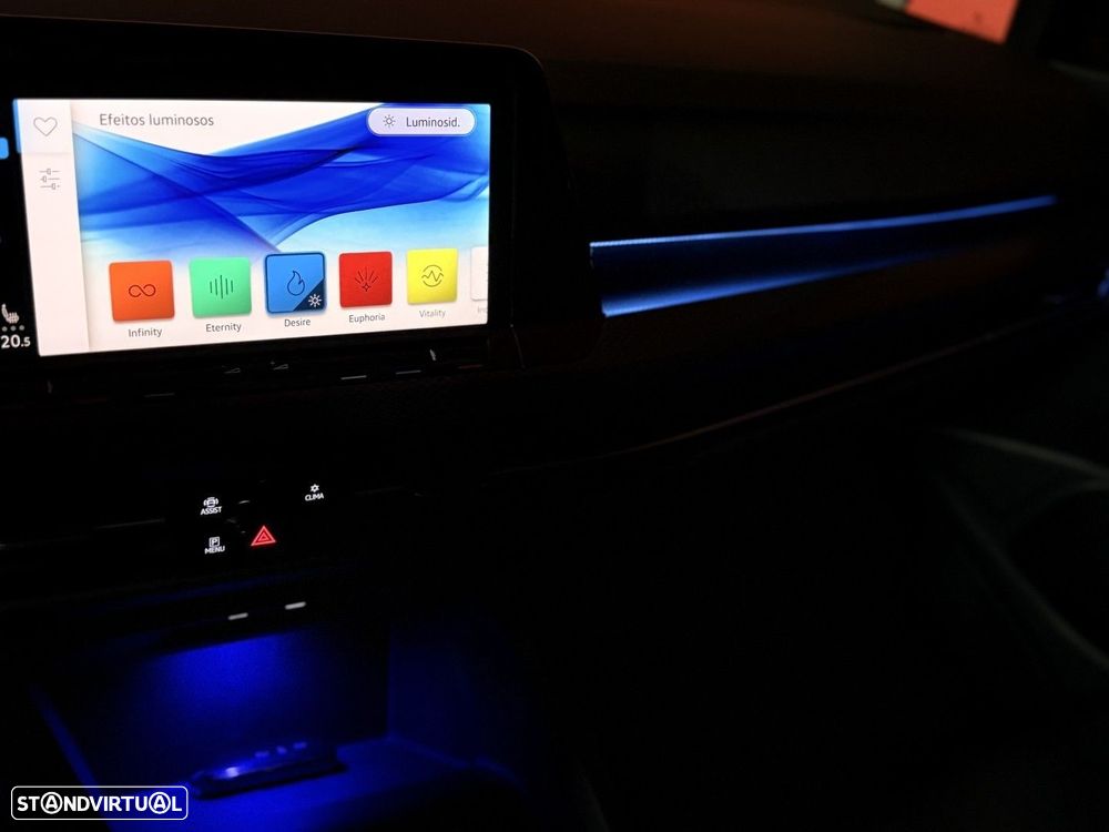 VW Golf 1.0 TSI Confortline - 16