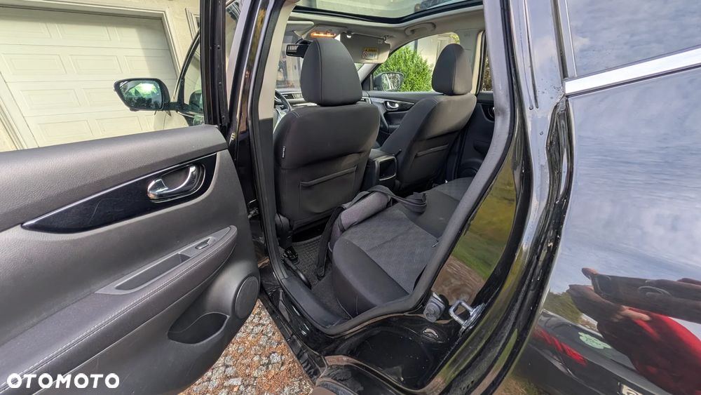 Nissan Qashqai 1.2 DIG-T N-Connecta EU6 - 9