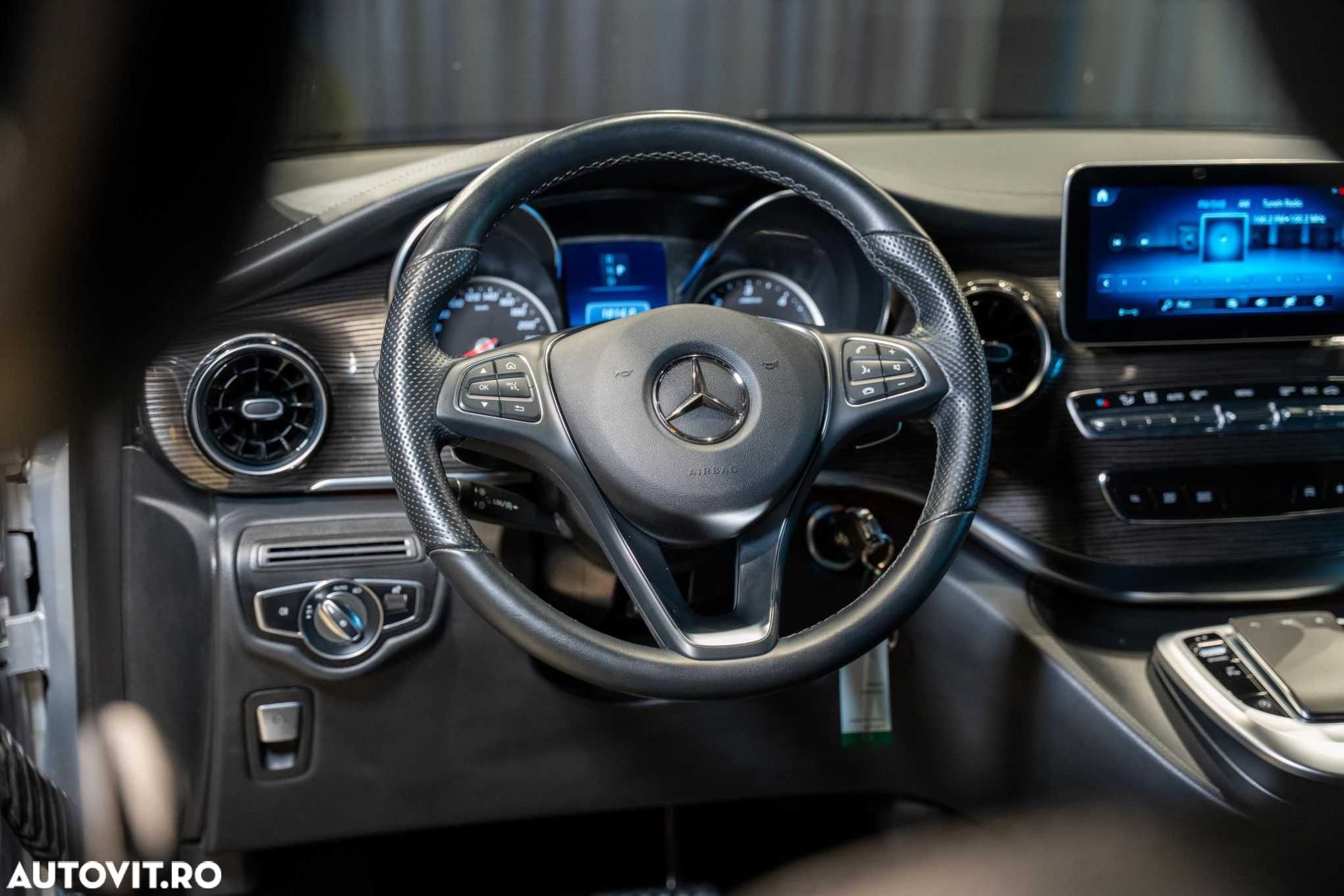 Mercedes-Benz V 250 d Extralung Avantgarde - 13