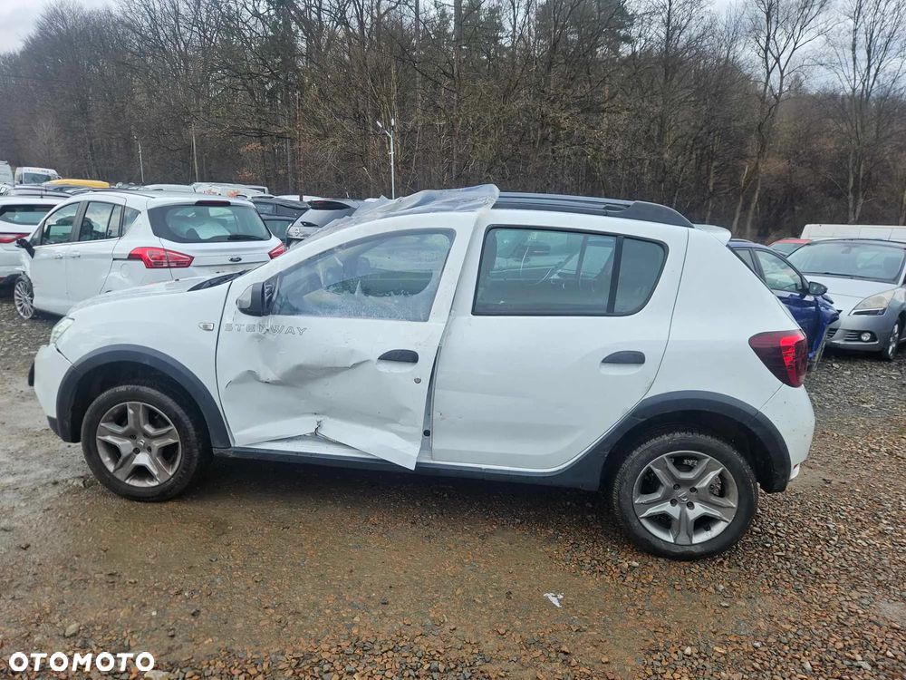 Dacia Sandero Stepway 0.9 TCe Outdoor S&S - 4