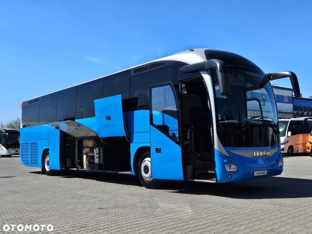 Iveco MAGELYS HD / SPROWADZONY/ MANUAL/ WC / EURO 6 - 14