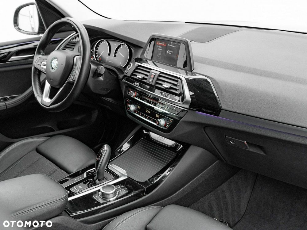 BMW X3 xDrive20i xLine - 37
