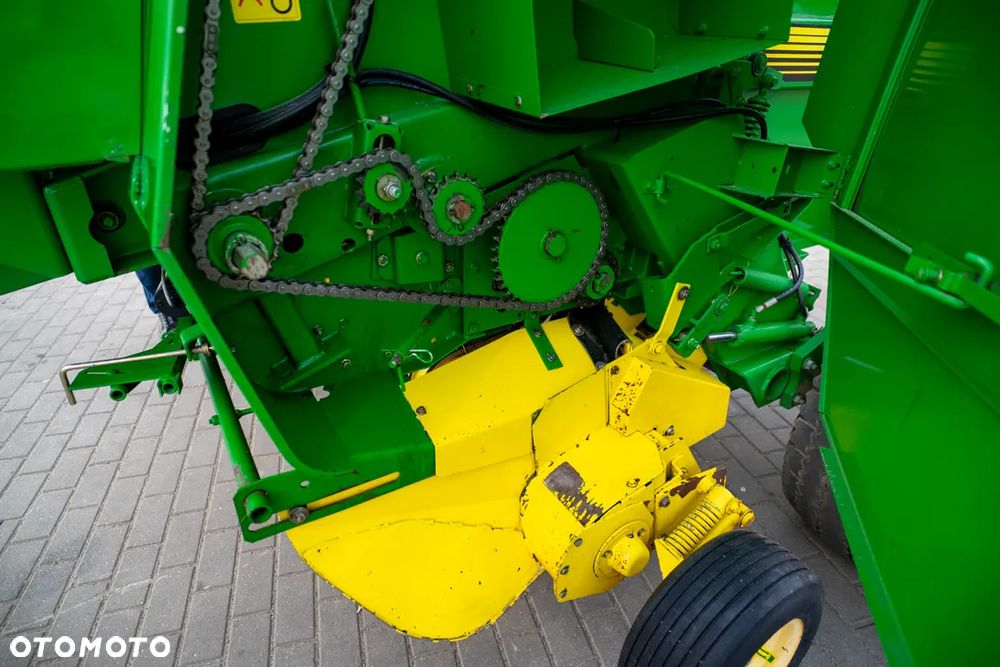 John Deere 570 Stan Idealny Posiadam wiele maszyn Prasa Ciągnik Rozrzutnik - 28