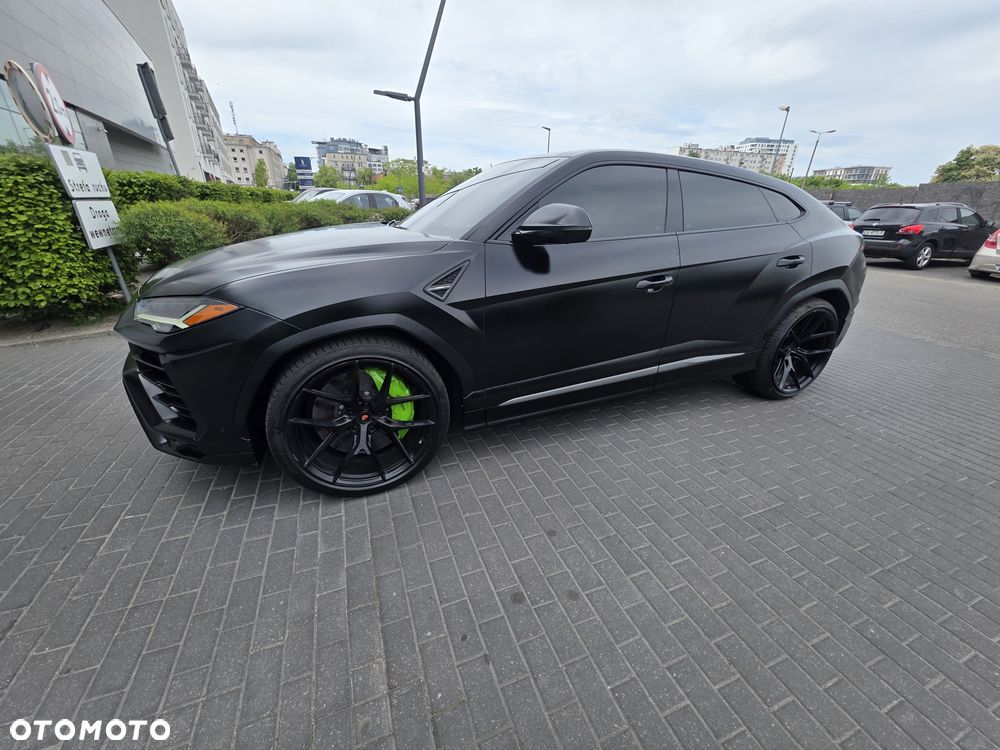 Lamborghini Urus - 27