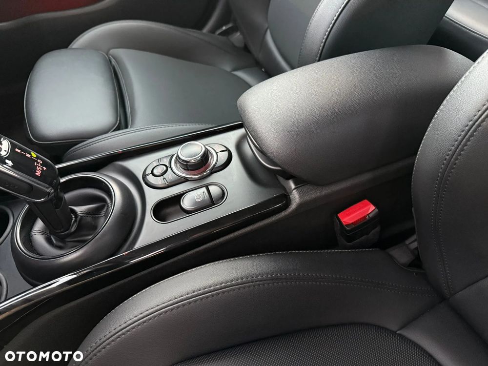 MINI Clubman Cooper - 19