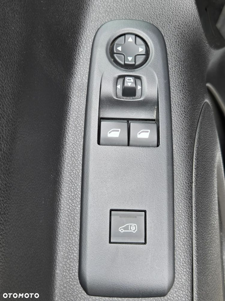 Citroën Berlingo XL - 33
