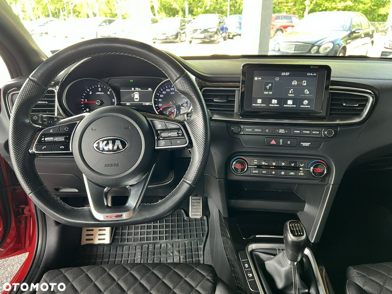 Kia ProCeed - 35