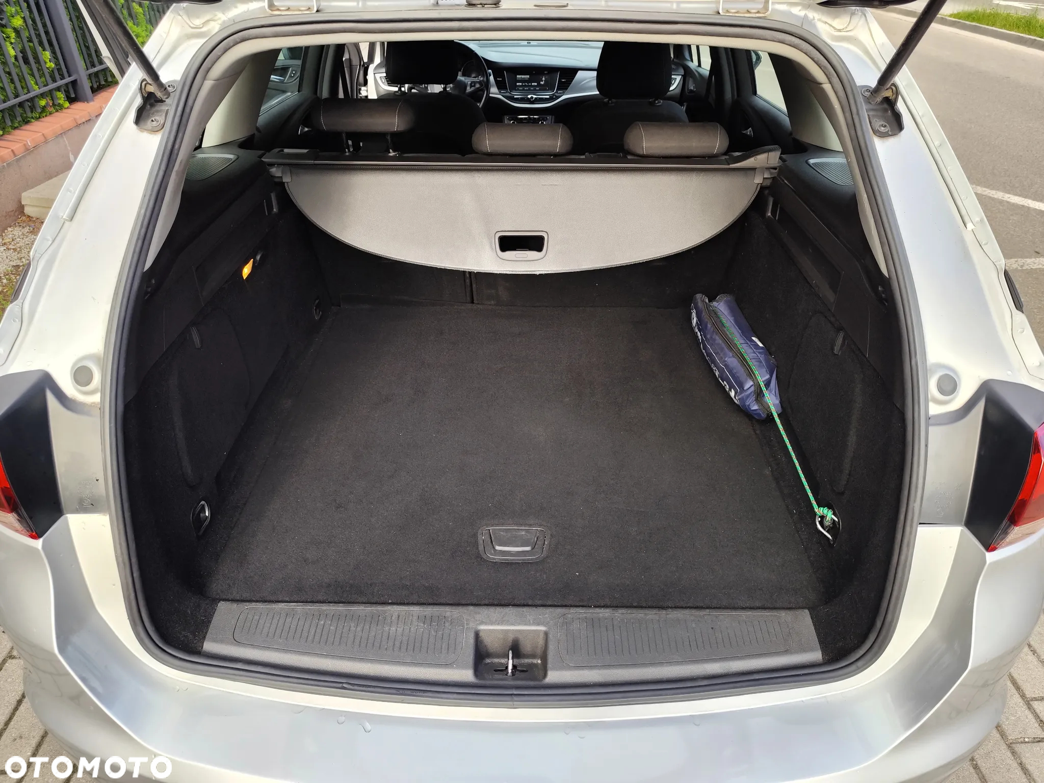 Opel Astra V 1.4 T Dynamic - 13