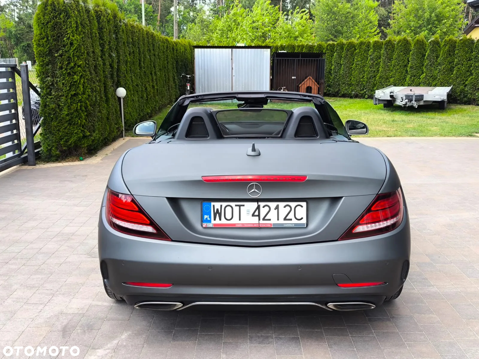 Mercedes-Benz SLC 200 - 11