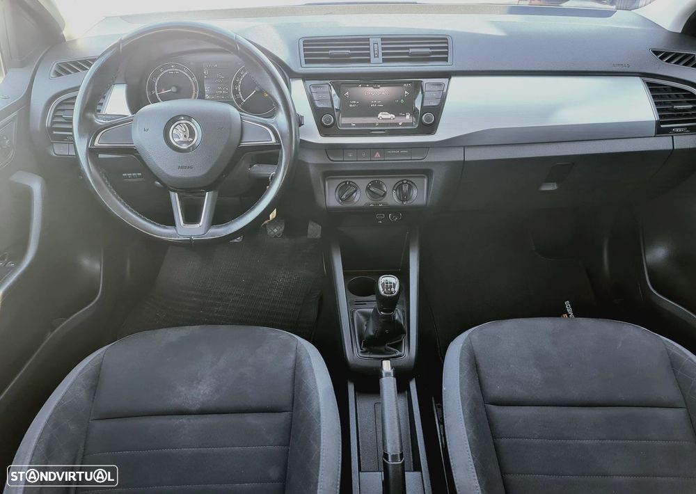 Skoda Fabia 1.0 Active - 9
