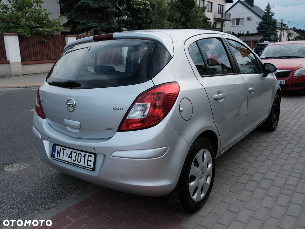 Opel Corsa - 3