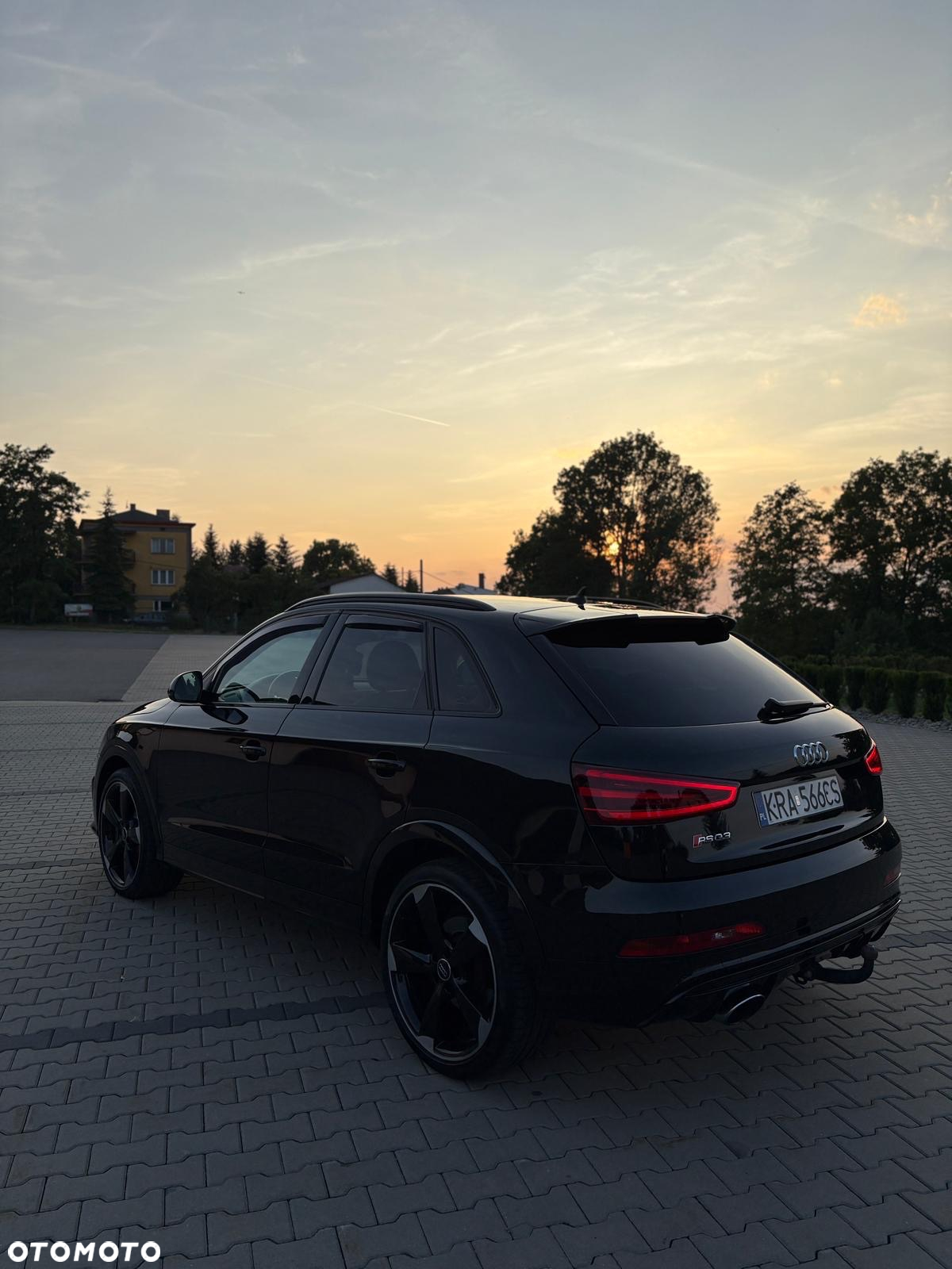 Audi RS Q3 2.5 TFSI quattro S tronic - 16