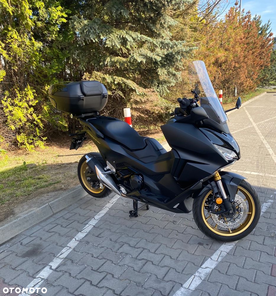 Honda NSS - 2
