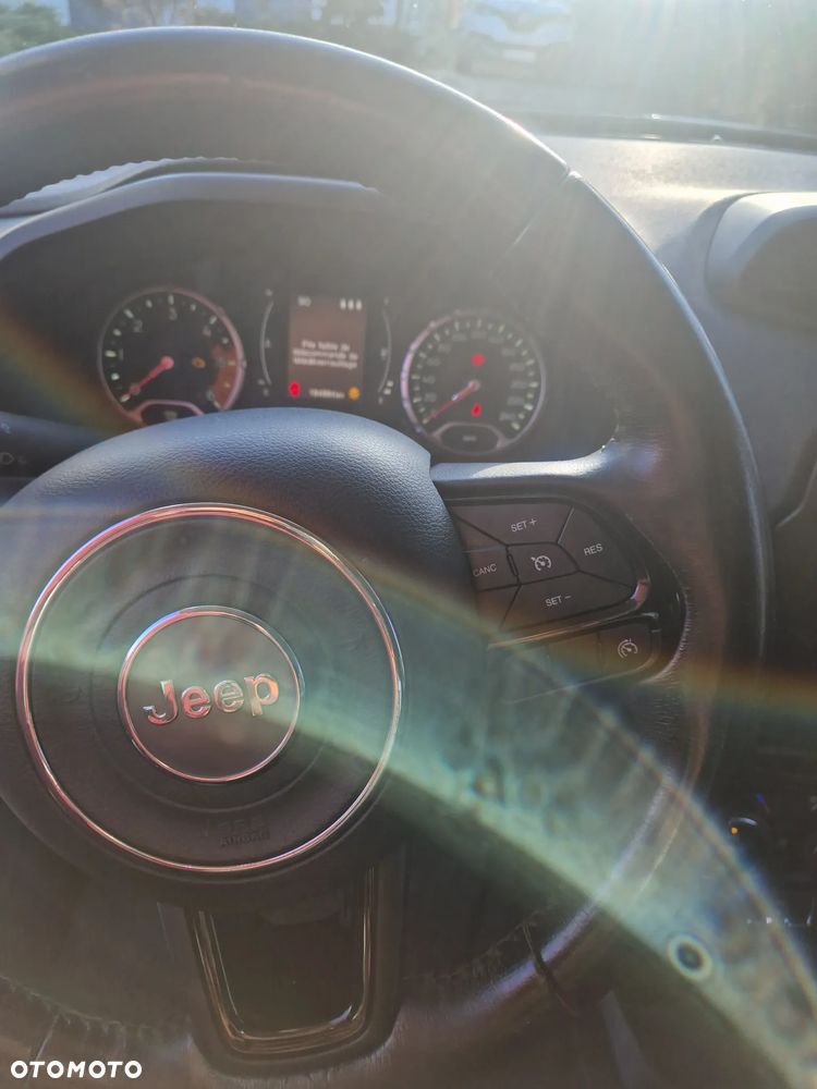 Jeep Renegade - 10