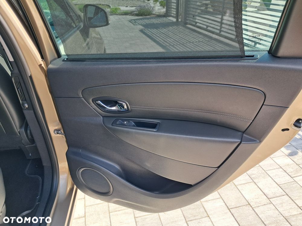Renault Scenic dCi 110 Expression - 16