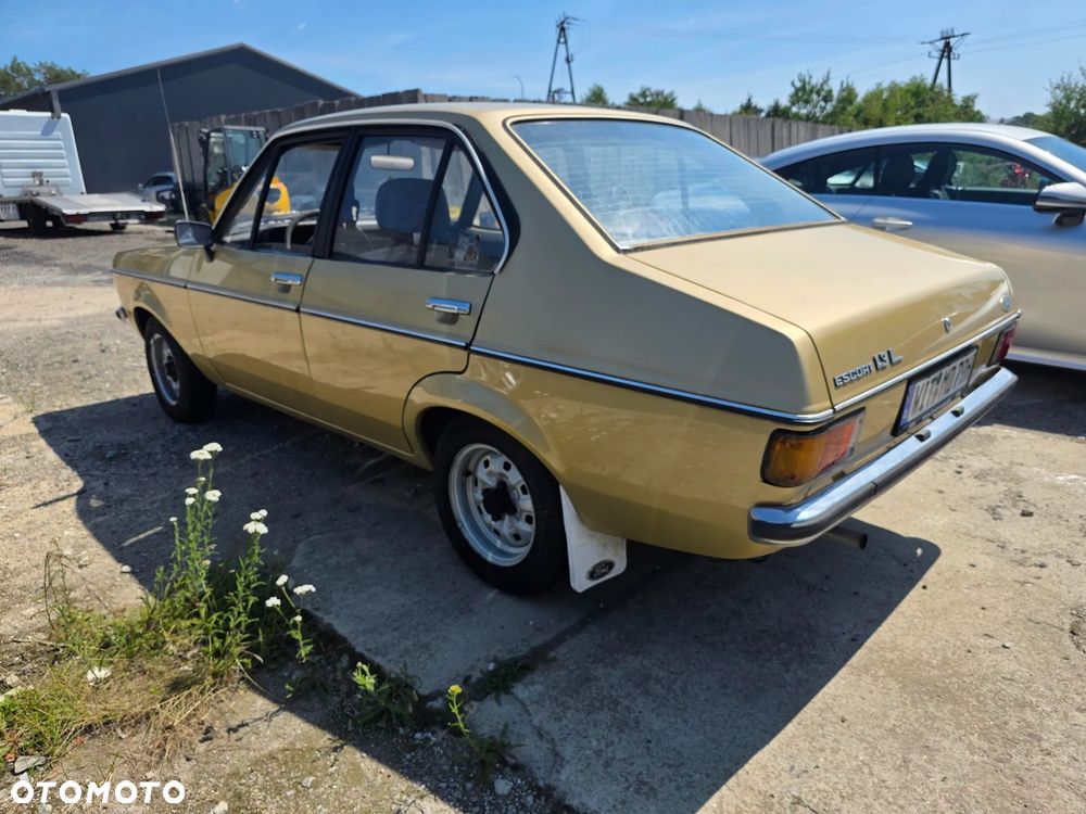 Ford Escort - 4