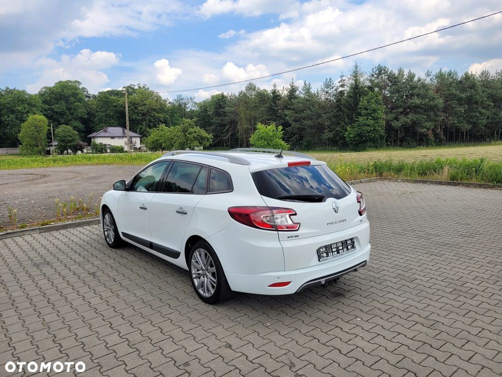 Renault Megane dCi 110 FAP EDC Bose Edition - 11
