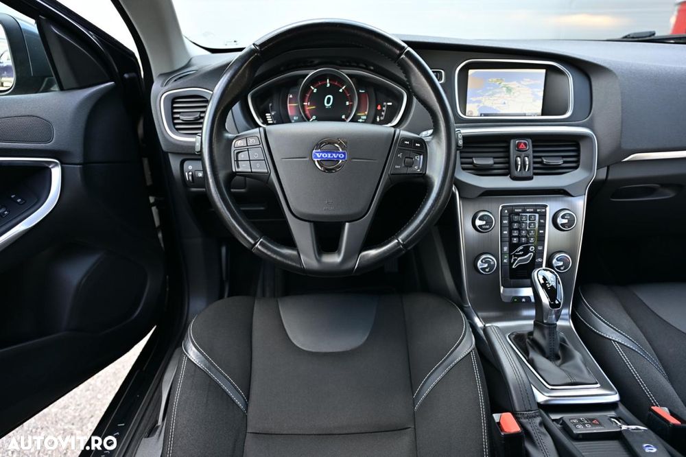Volvo V40 - 14