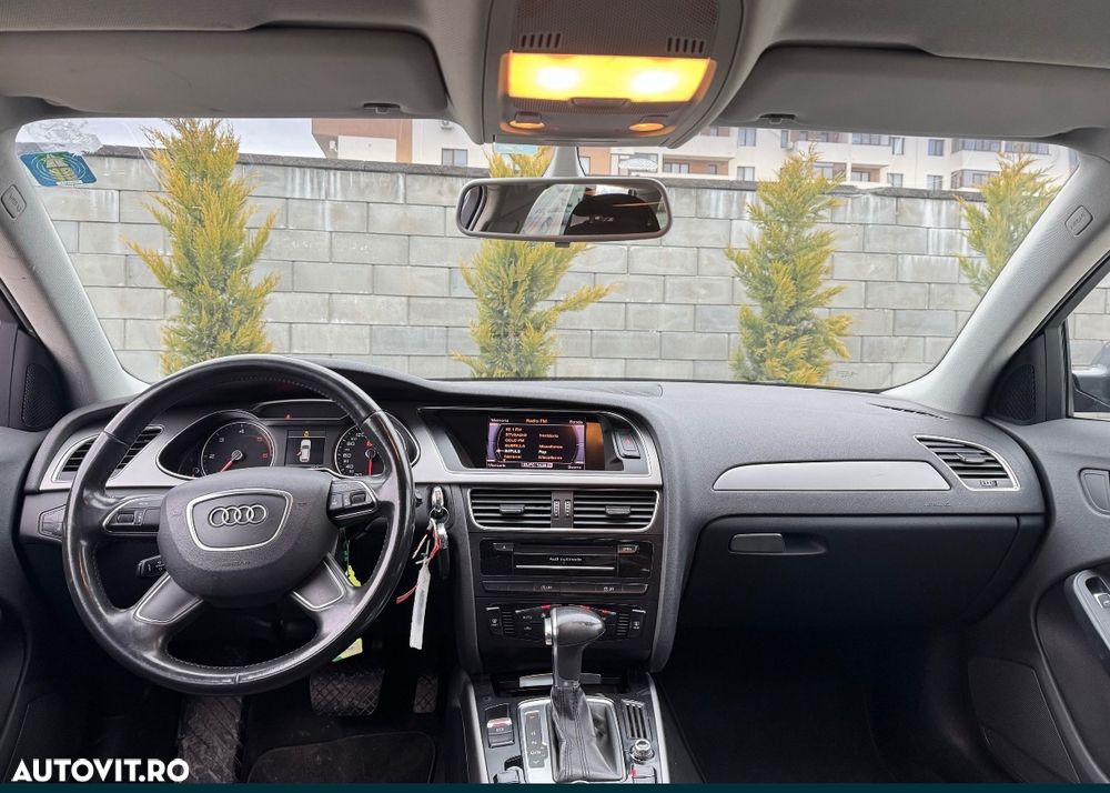 Audi A4 2.0 TDI DPF multitronic S line Sportpaket - 6