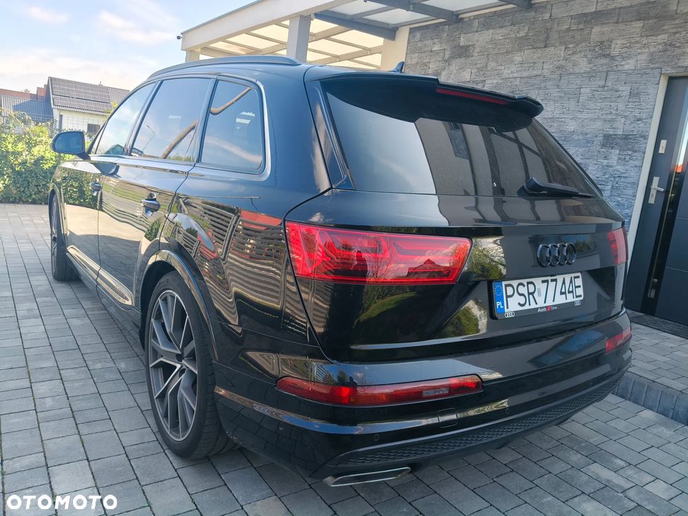 Audi Q7 - 8