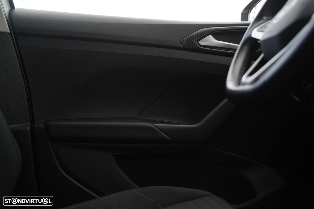 VW T-Cross 1.0 TSI BlackStyle - 31